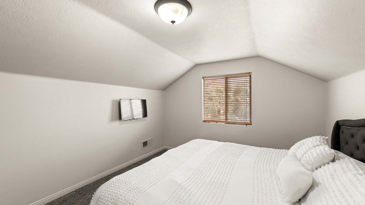 Photo of Bedroom in Washington Fields