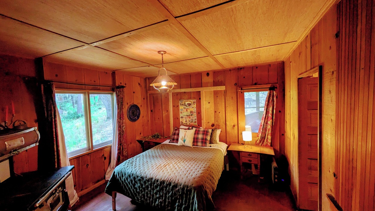 Photo of Bedroom in Camp Nelson