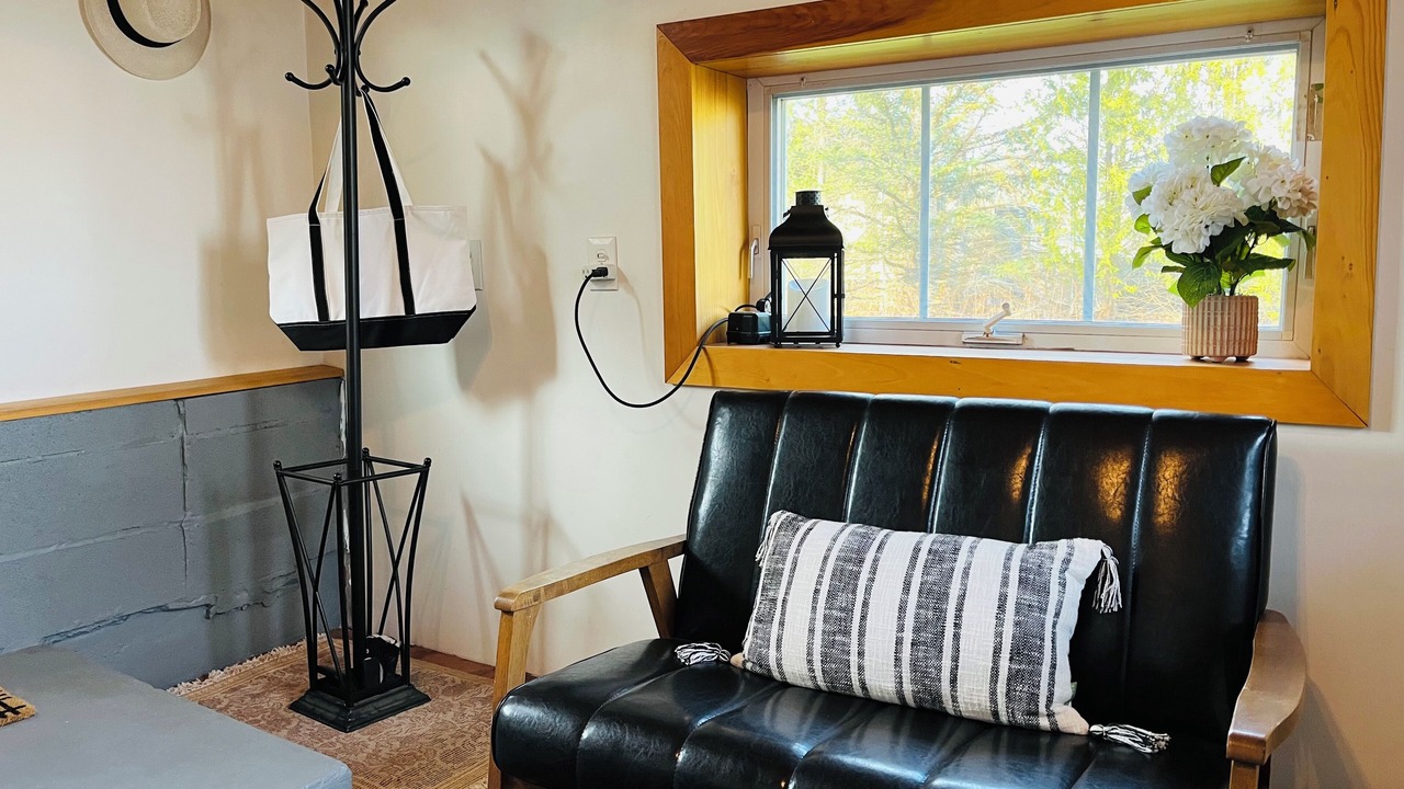 Photo of Livingroom in Baldwinsville