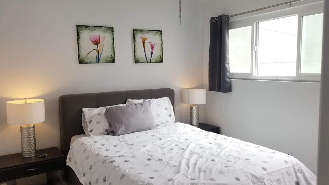 Photo of Bedroom in Marina Peninsula