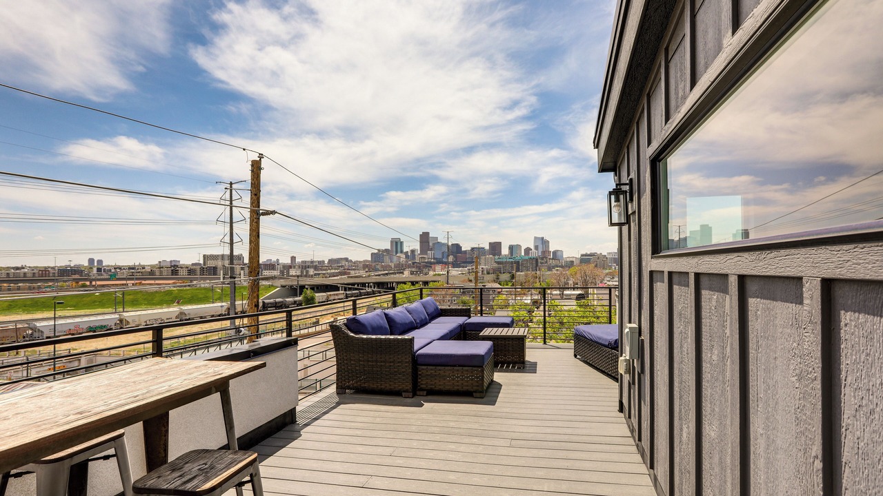 Photo of Outdoor in Sunnyside