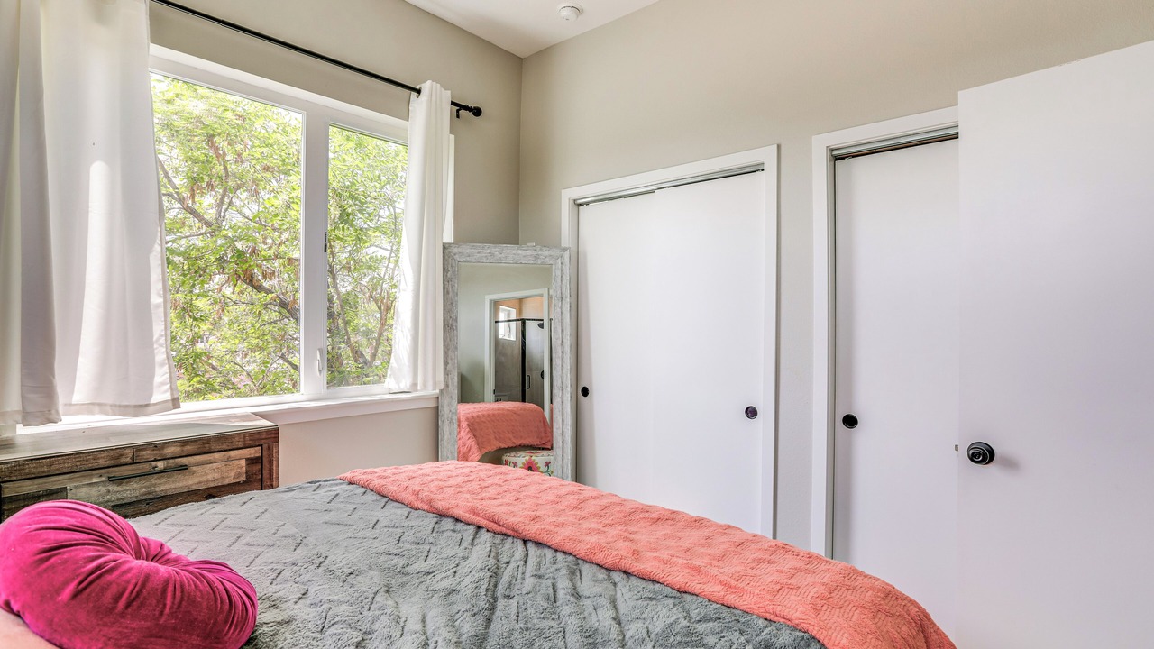 Photo of Bedroom in Sunnyside
