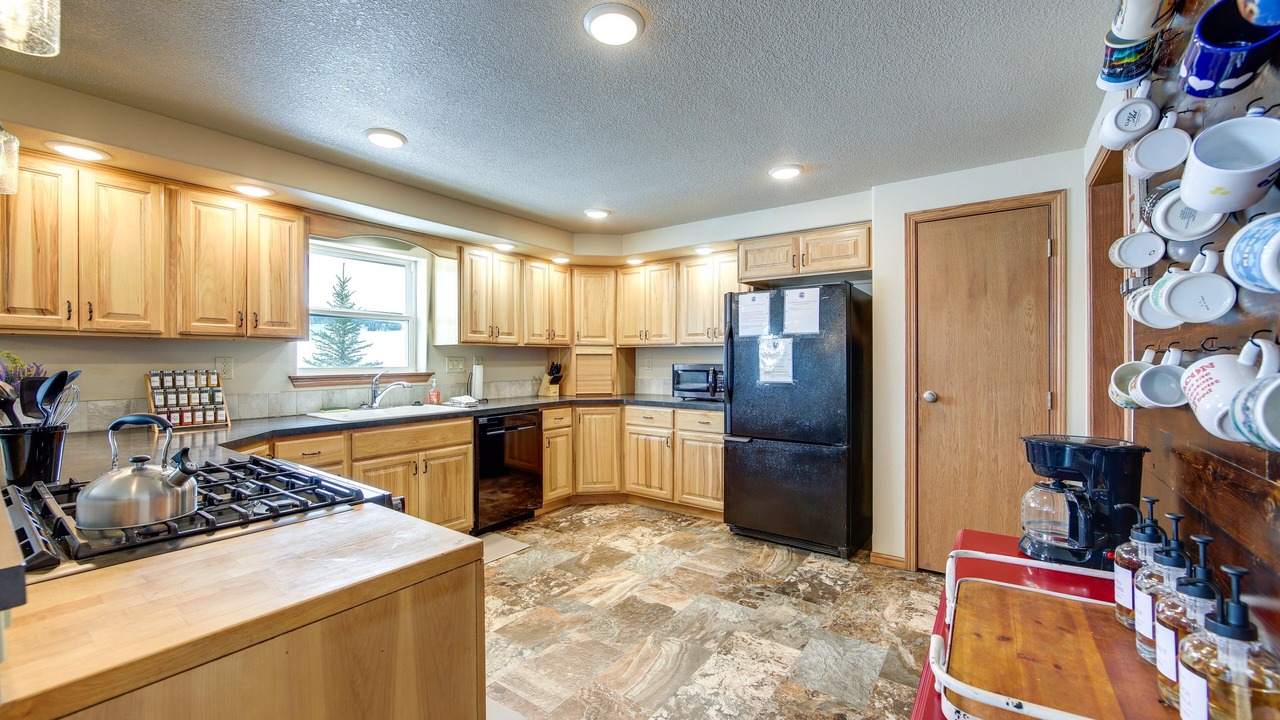 Photo of Kitchen in Lake Agnes