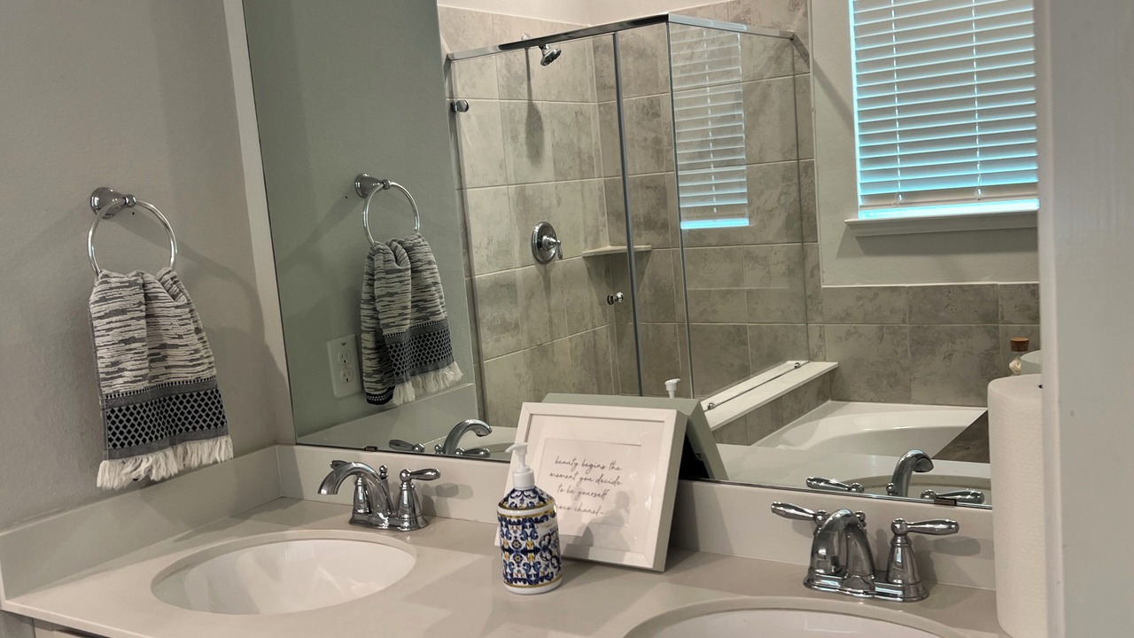 Photo of Bathroom in Iowa Colony