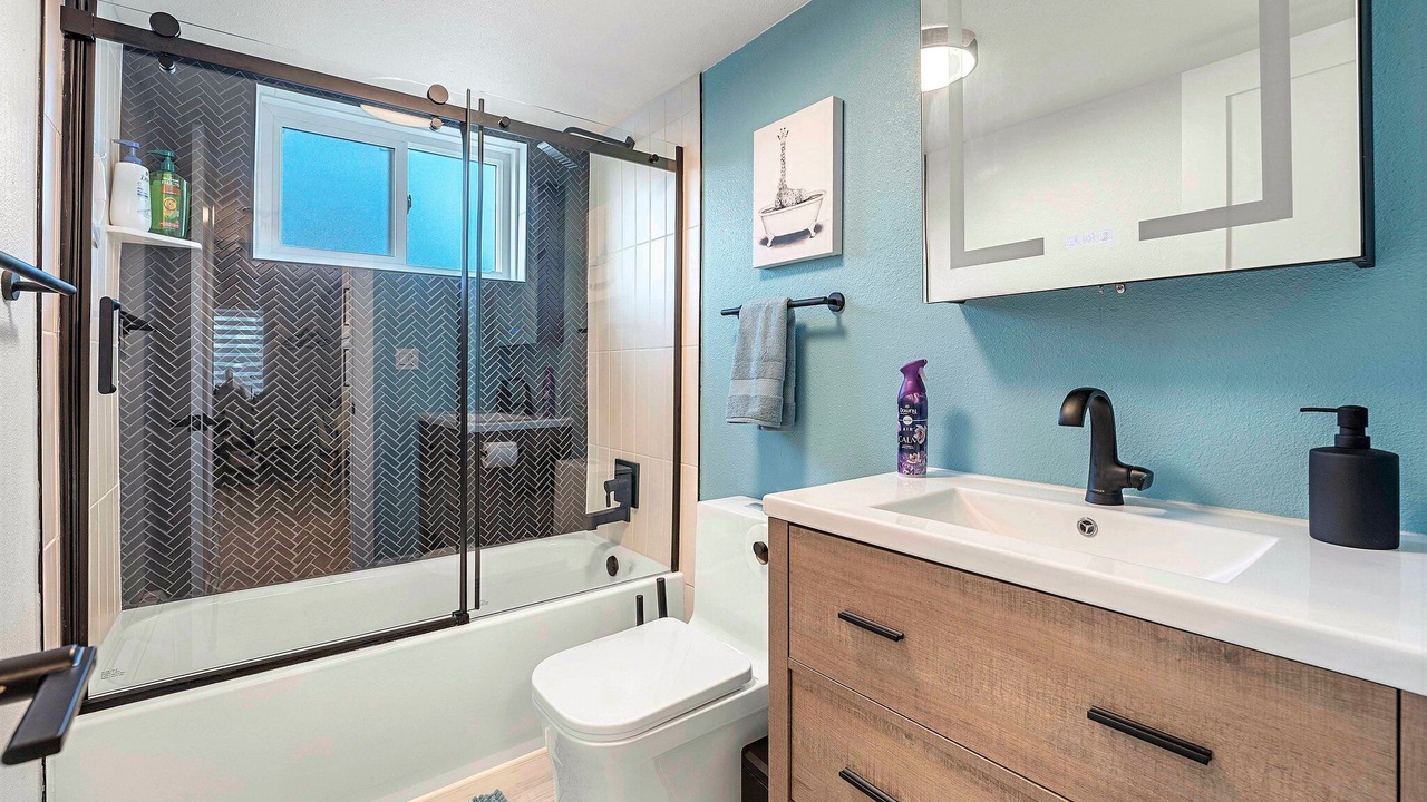 Photo of Bathroom in Englewood