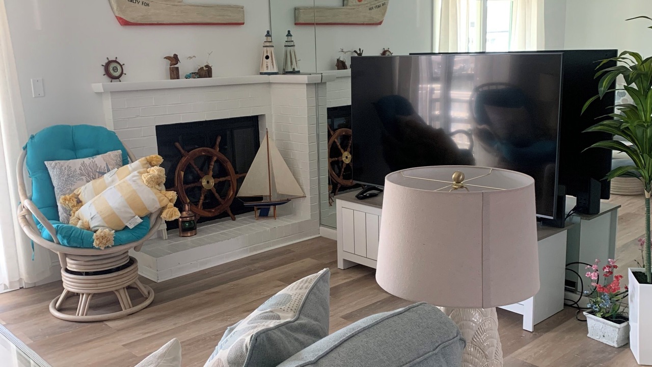 Photo of Livingroom in Little Salisbury