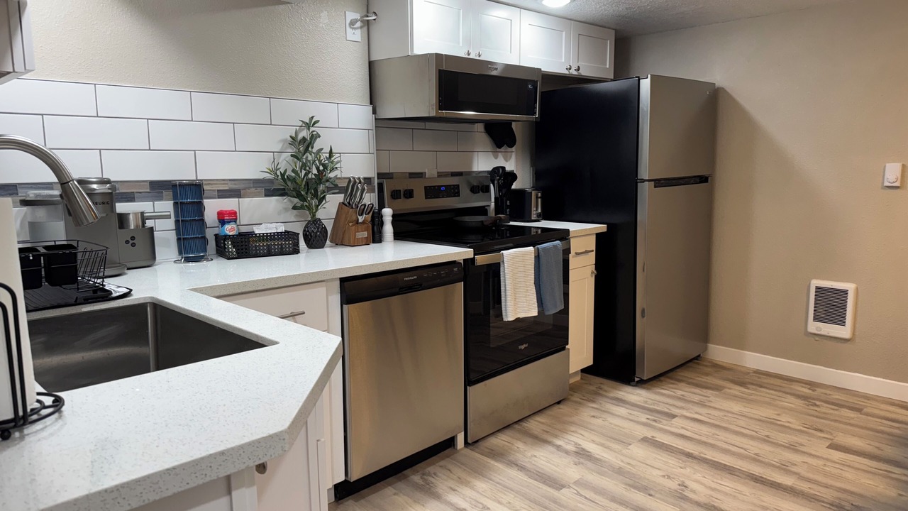 Photo of Kitchen in McLoughlin