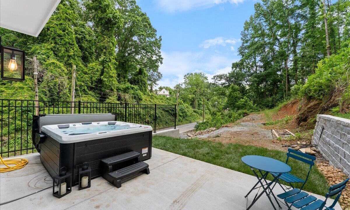 Photo of Patio Balcony in Red Bank