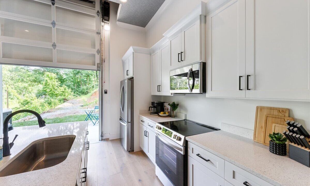 Photo of Kitchen in Red Bank