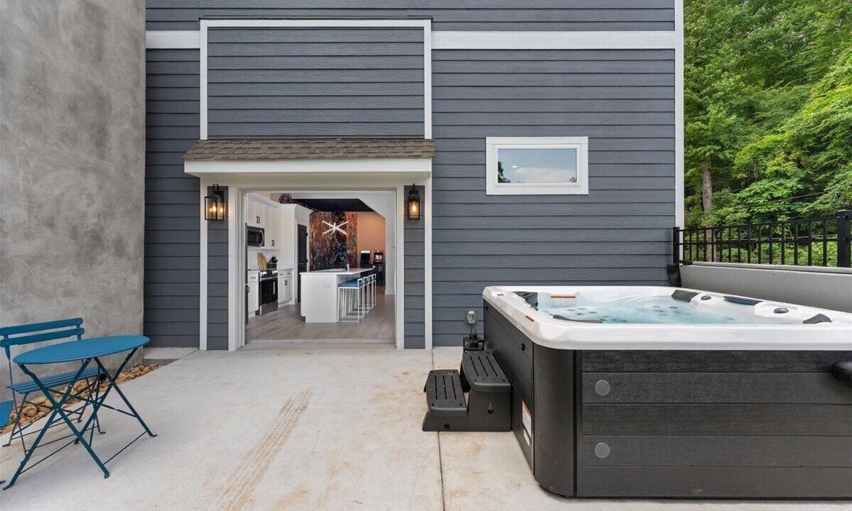 Photo of Patio Balcony in Red Bank