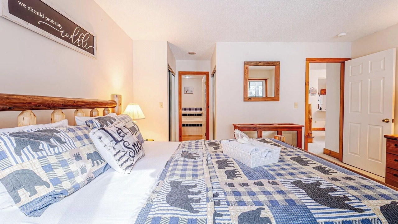 Photo of Bedroom in White Haven