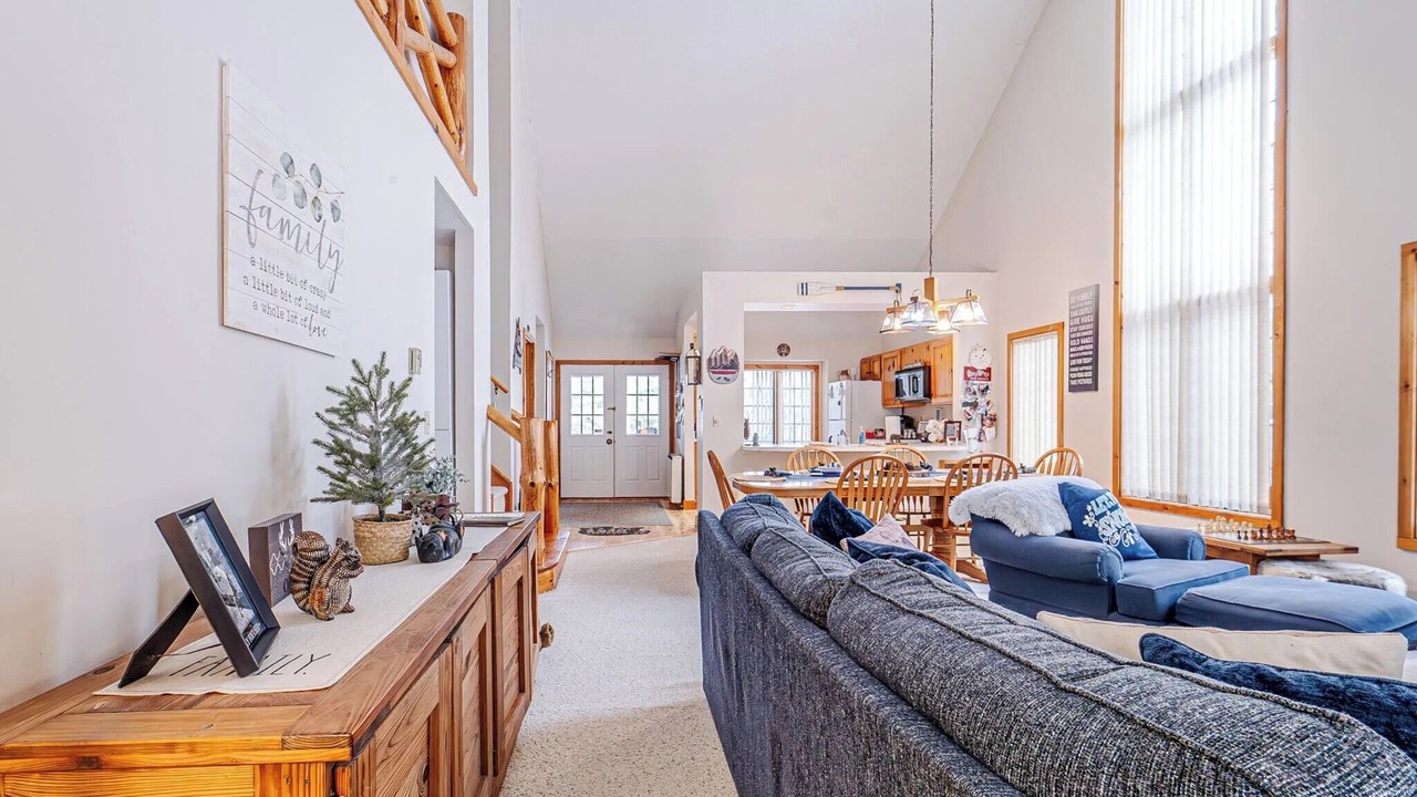 Photo of Livingroom in White Haven