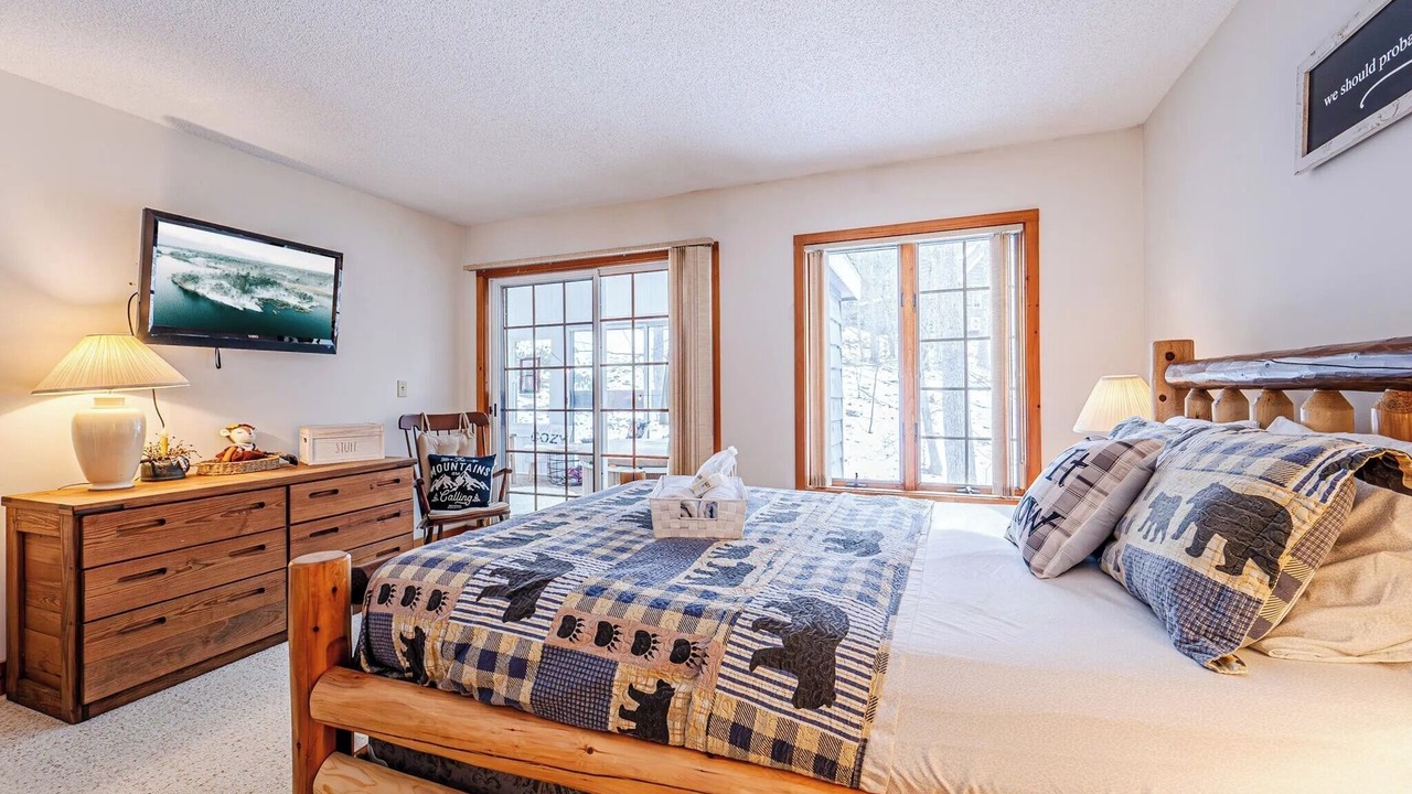 Photo of Bedroom in White Haven