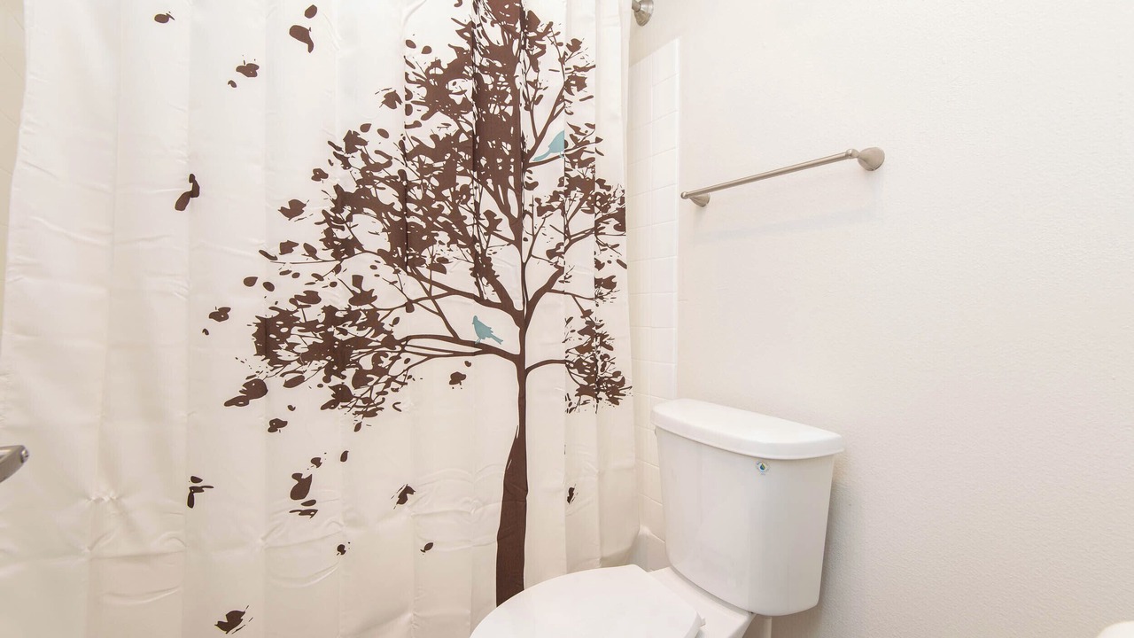 Photo of Bathroom in Little Armenia