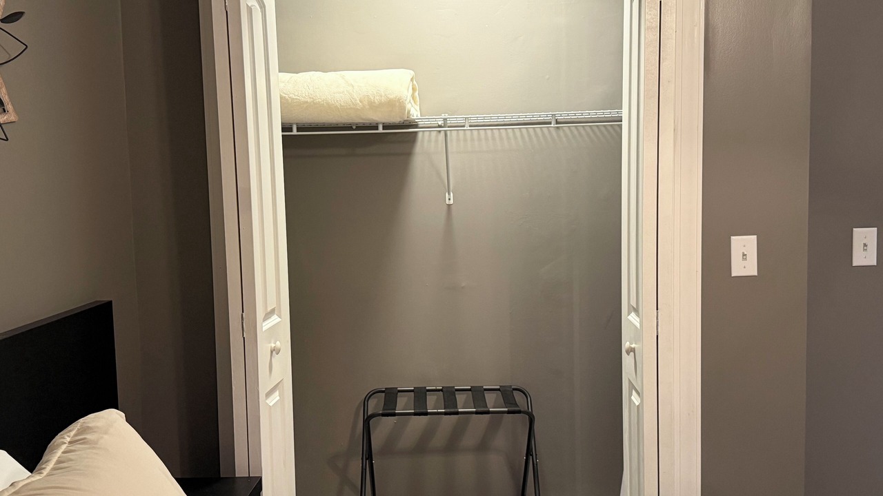 Photo of Bedroom in Oswego