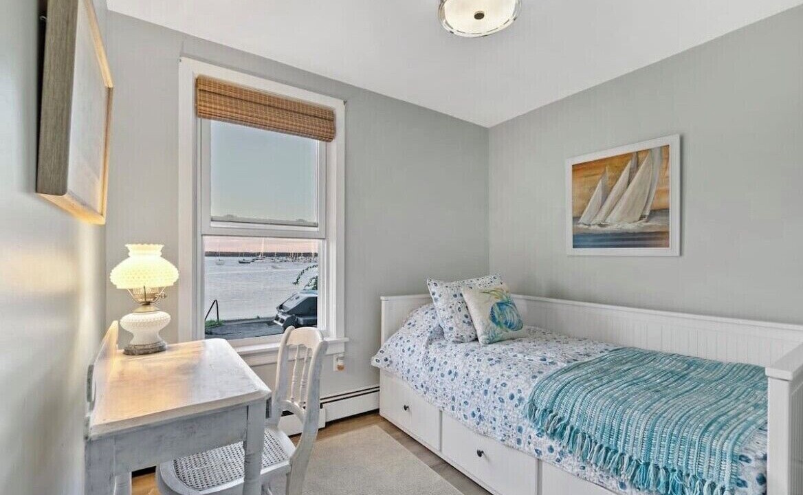 Photo of Bedroom in Warwick