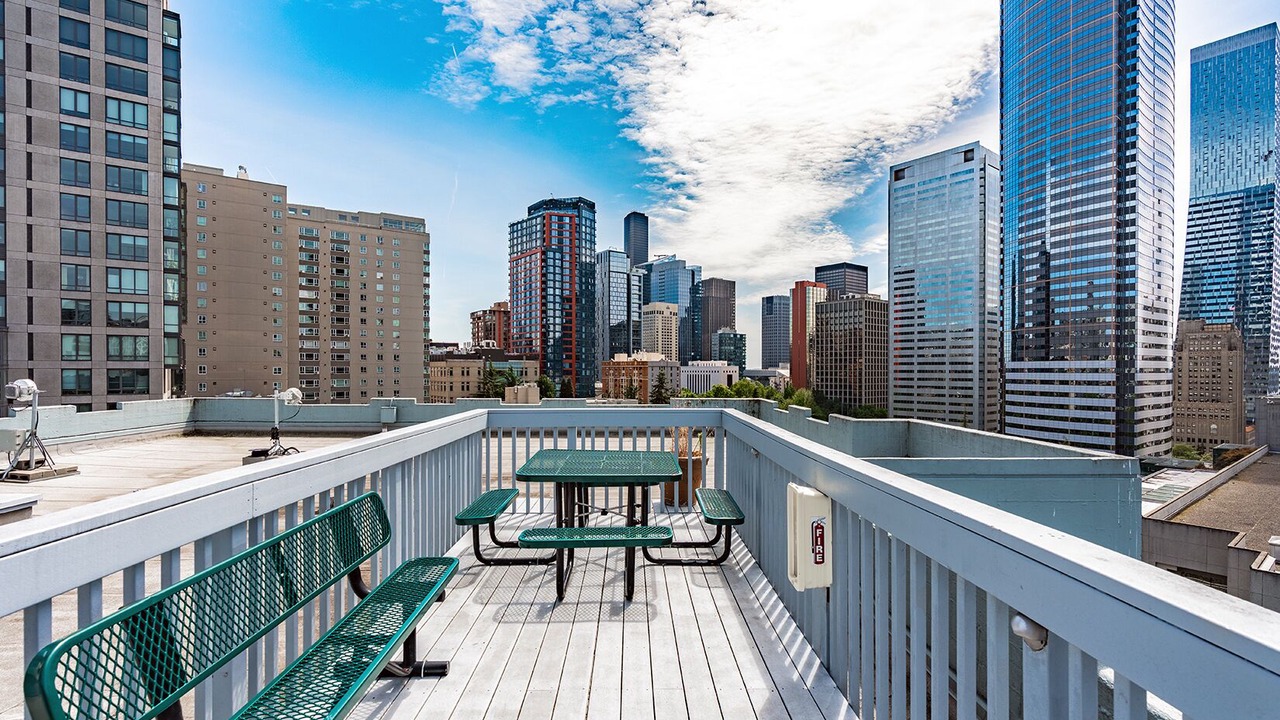Photo of Outdoor in Broadway