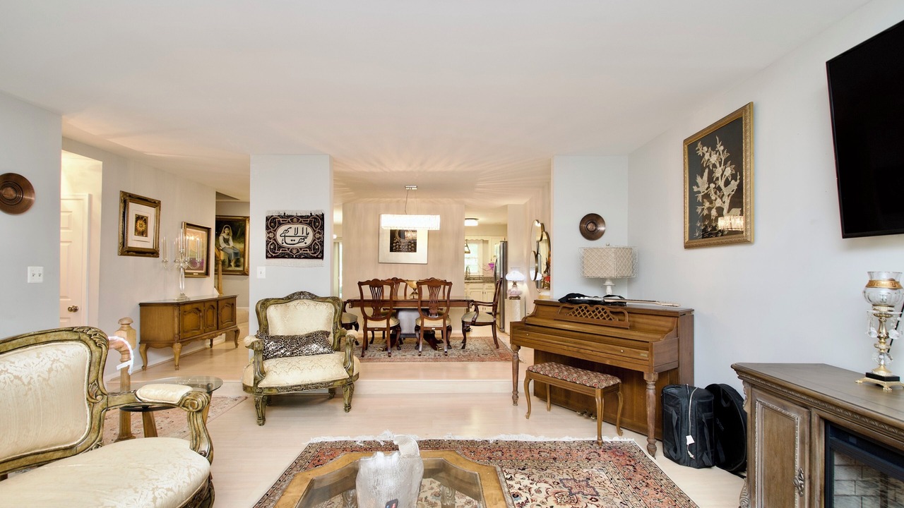 Photo of Livingroom in Fairfax