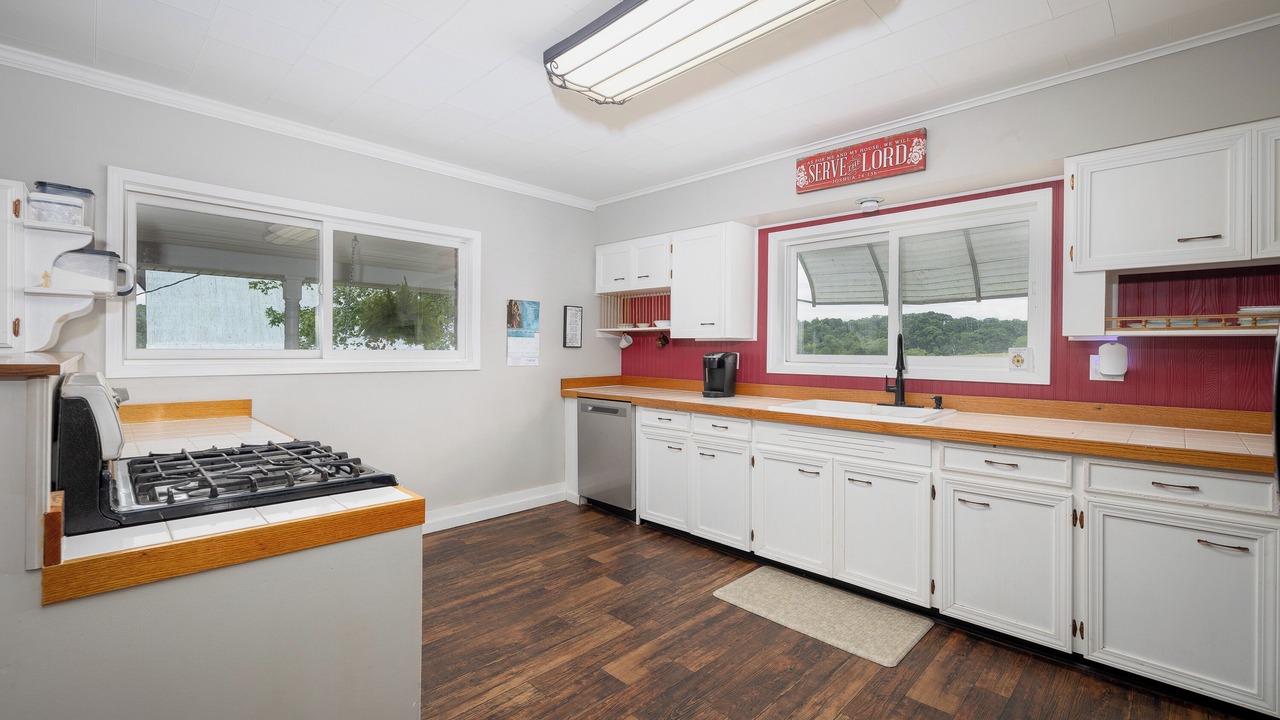 Photo of Kitchen in Anna