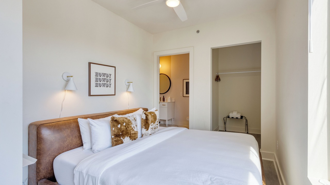 Photo of Bedroom in Five Points