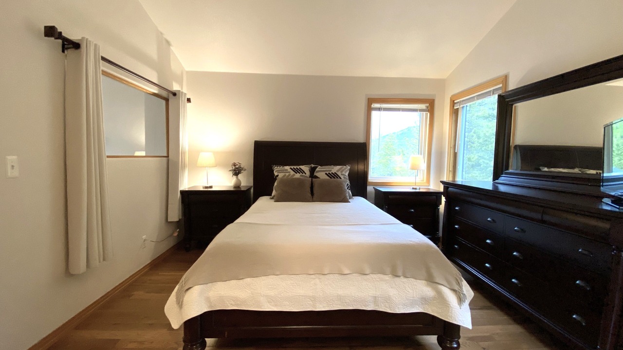 Photo of Bedroom in Evergreen