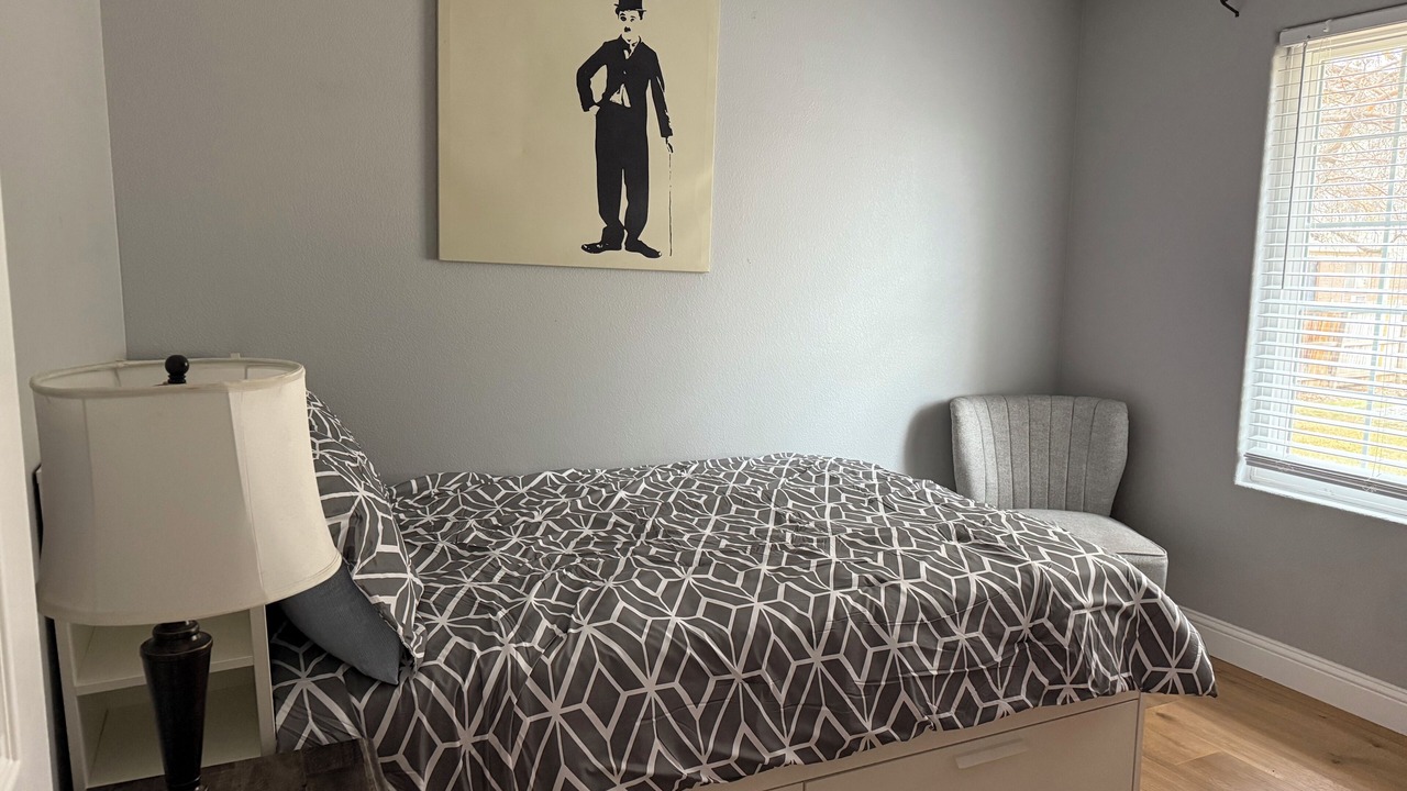 Photo of Bedroom in Aurora