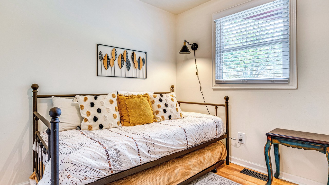 Photo of Bedroom in Cicero