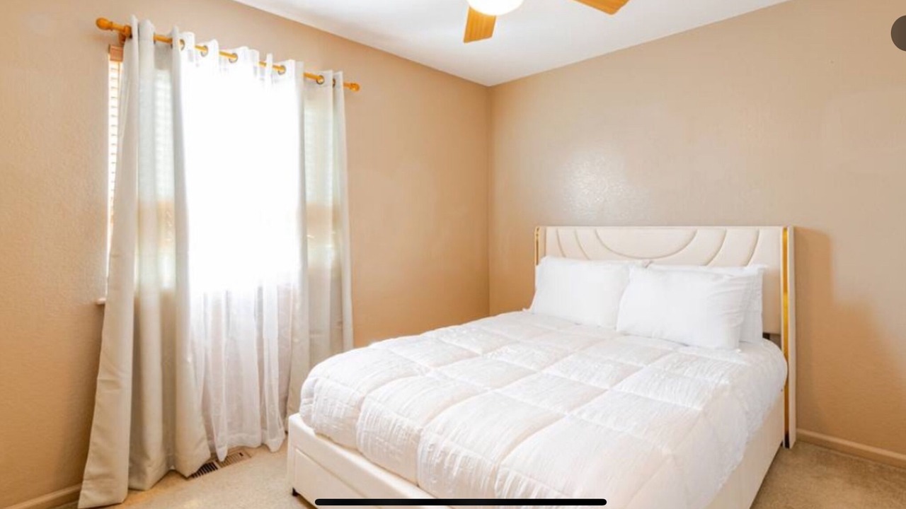 Photo of Bedroom in Green Valley Ranch