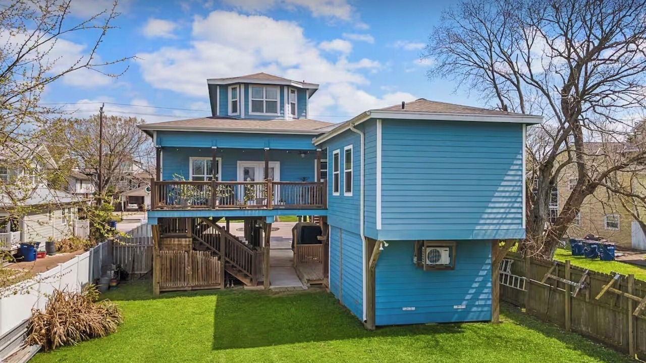 Photo of Outdoor in Clear Lake Shores