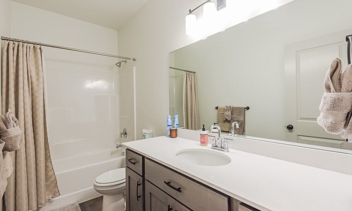 Photo of Bathroom in West Haven