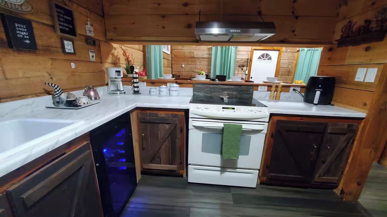 Photo of Kitchen in Kodak