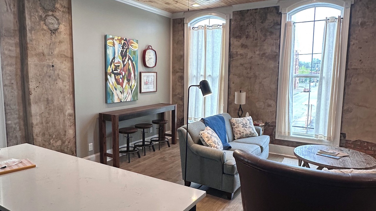 Photo of Livingroom in Hopkinsville