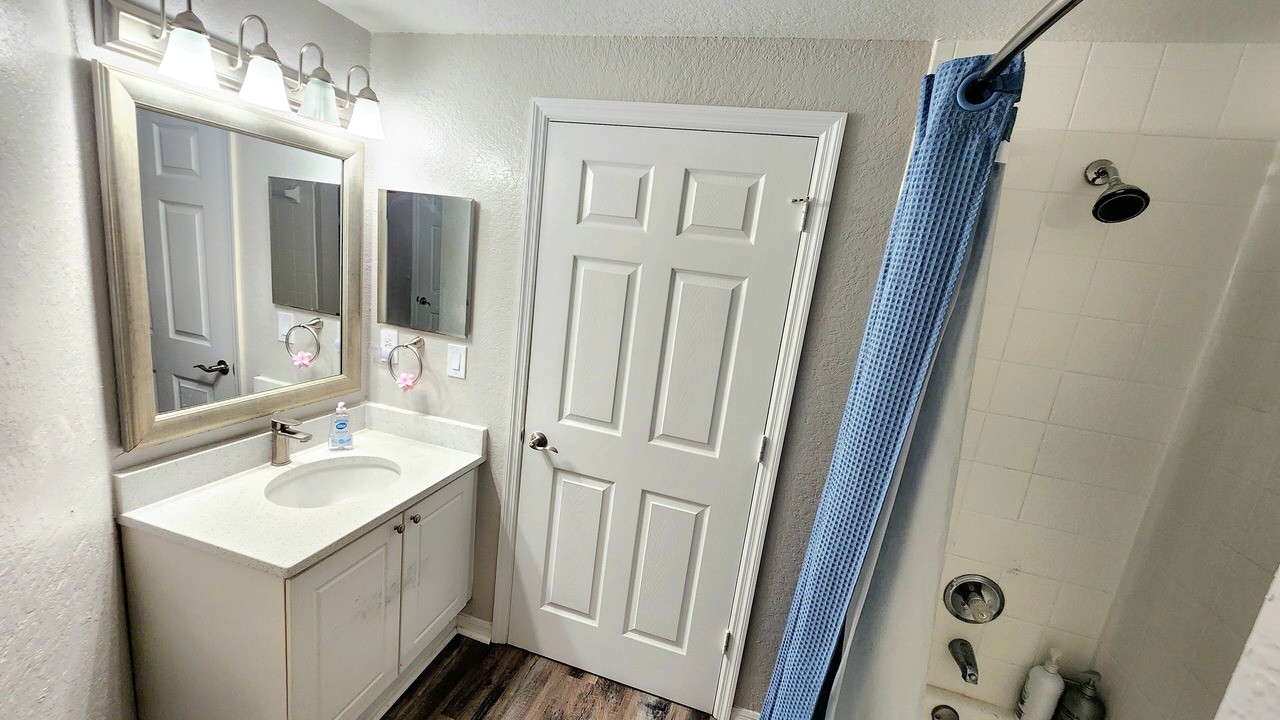 Photo of Bathroom in County Line Coalition