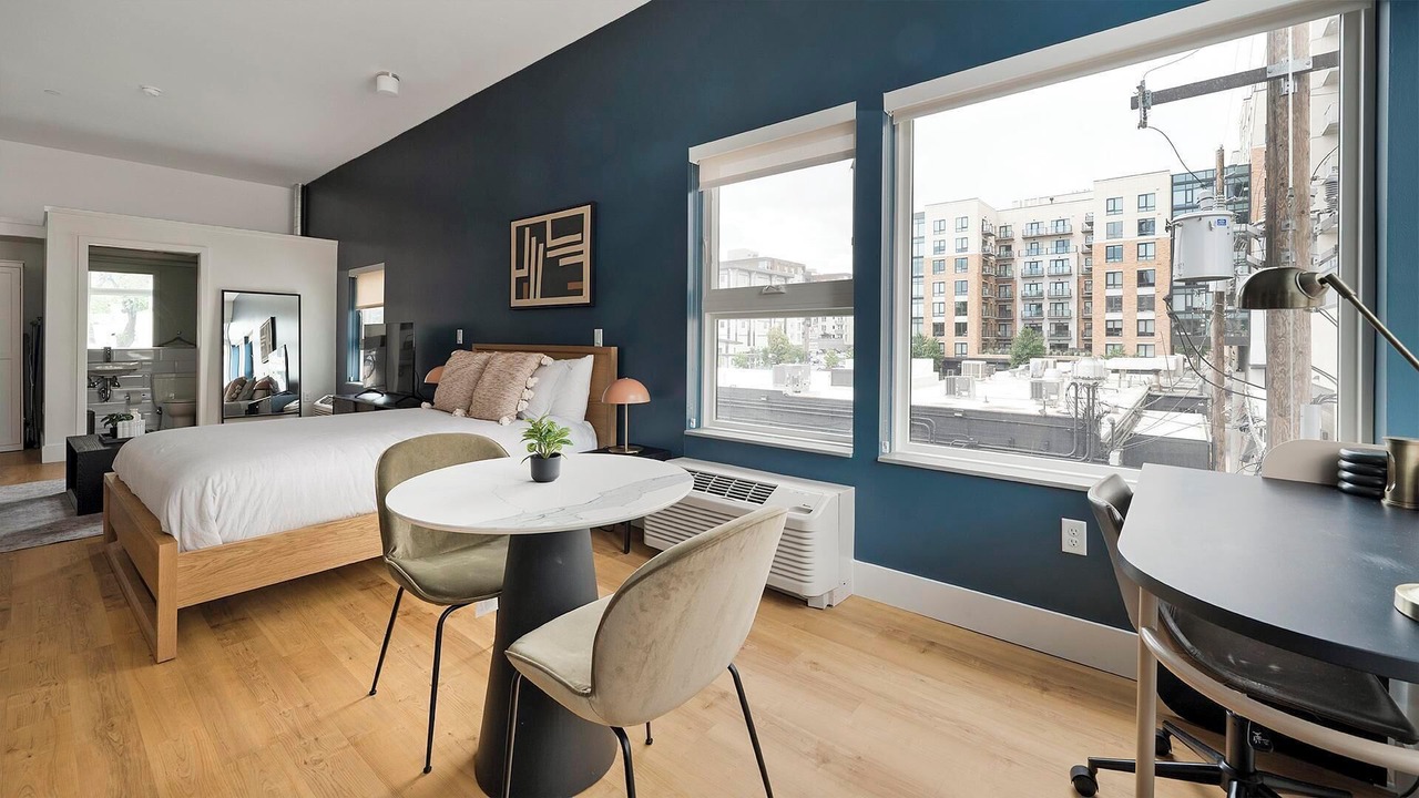Photo of Bedroom in Cherry Creek
