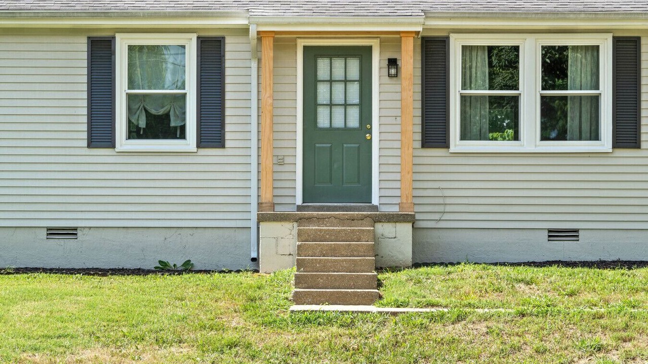 Photo of Outdoor in Clarksville