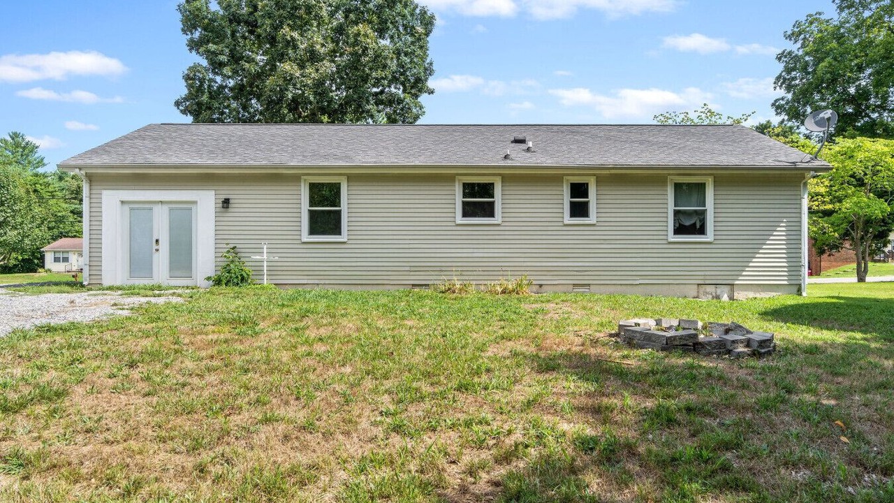 Photo of Outdoor in Clarksville