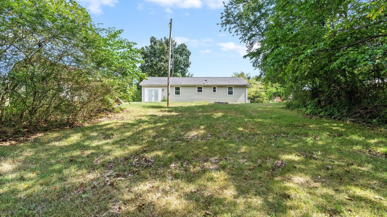 Photo of Outdoor in Clarksville