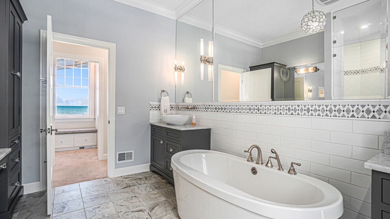 Photo of Bathroom in South Haven