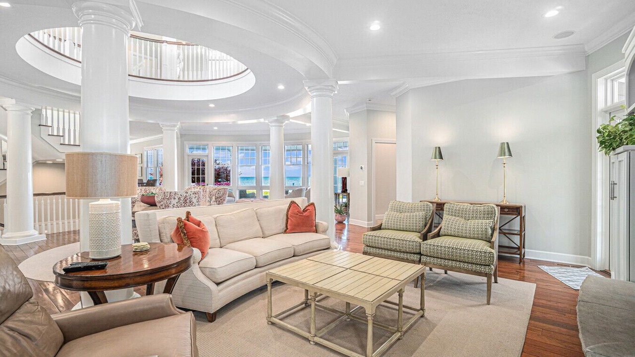 Photo of Livingroom in South Haven