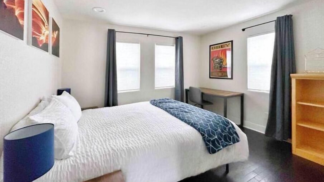 Photo of Bedroom in Sunnyside