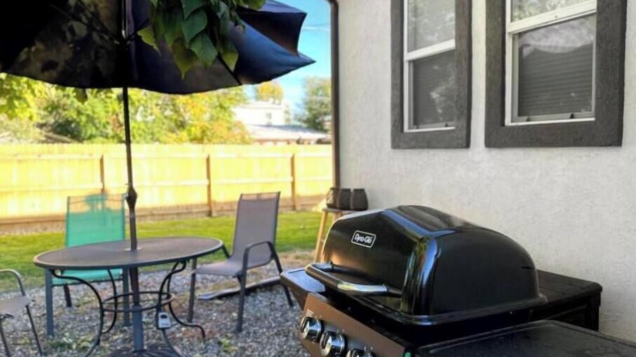 Photo of Outdoor in Sunnyside