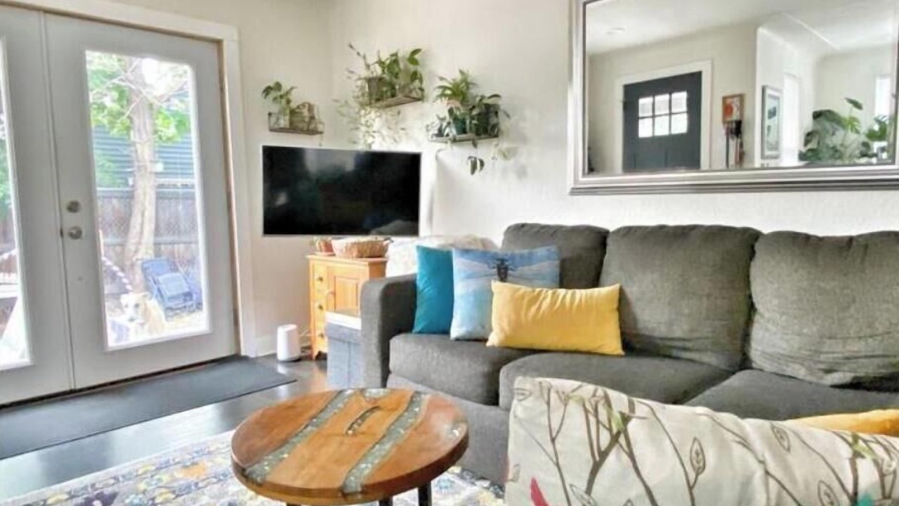 Photo of Livingroom in Sunnyside