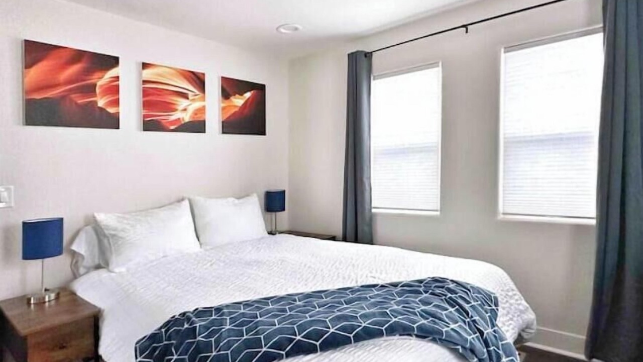 Photo of Bedroom in Sunnyside