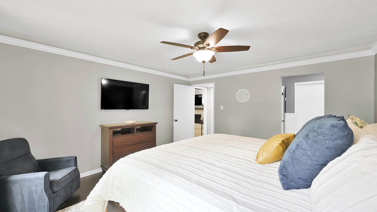Photo of Bedroom in Spring