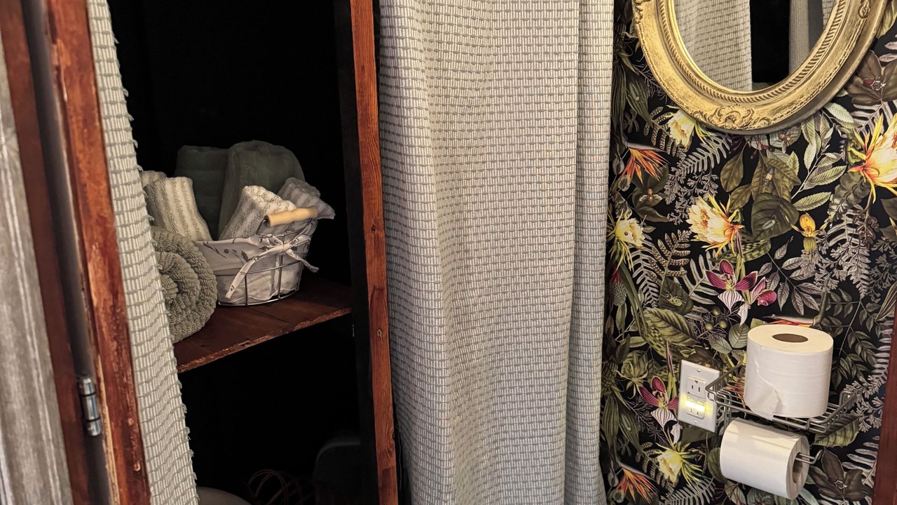 Photo of Bathroom in Truth or Consequences