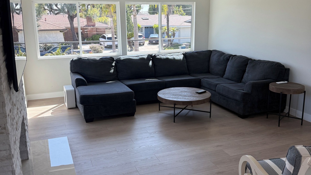 Photo of Livingroom in Seal Beach