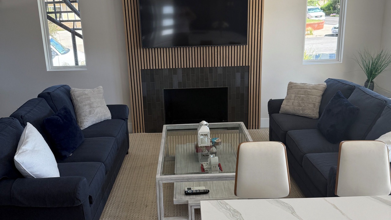 Photo of Livingroom in Seal Beach
