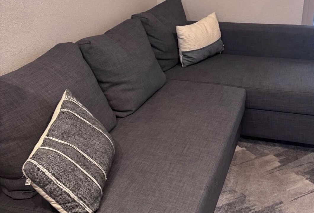 Photo of Livingroom in Evergreen