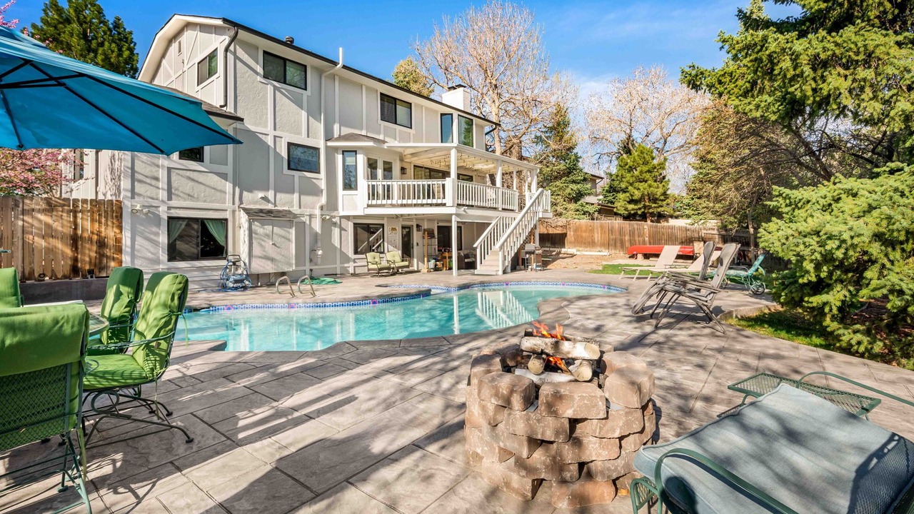 Photo of Outdoor in Oak Park