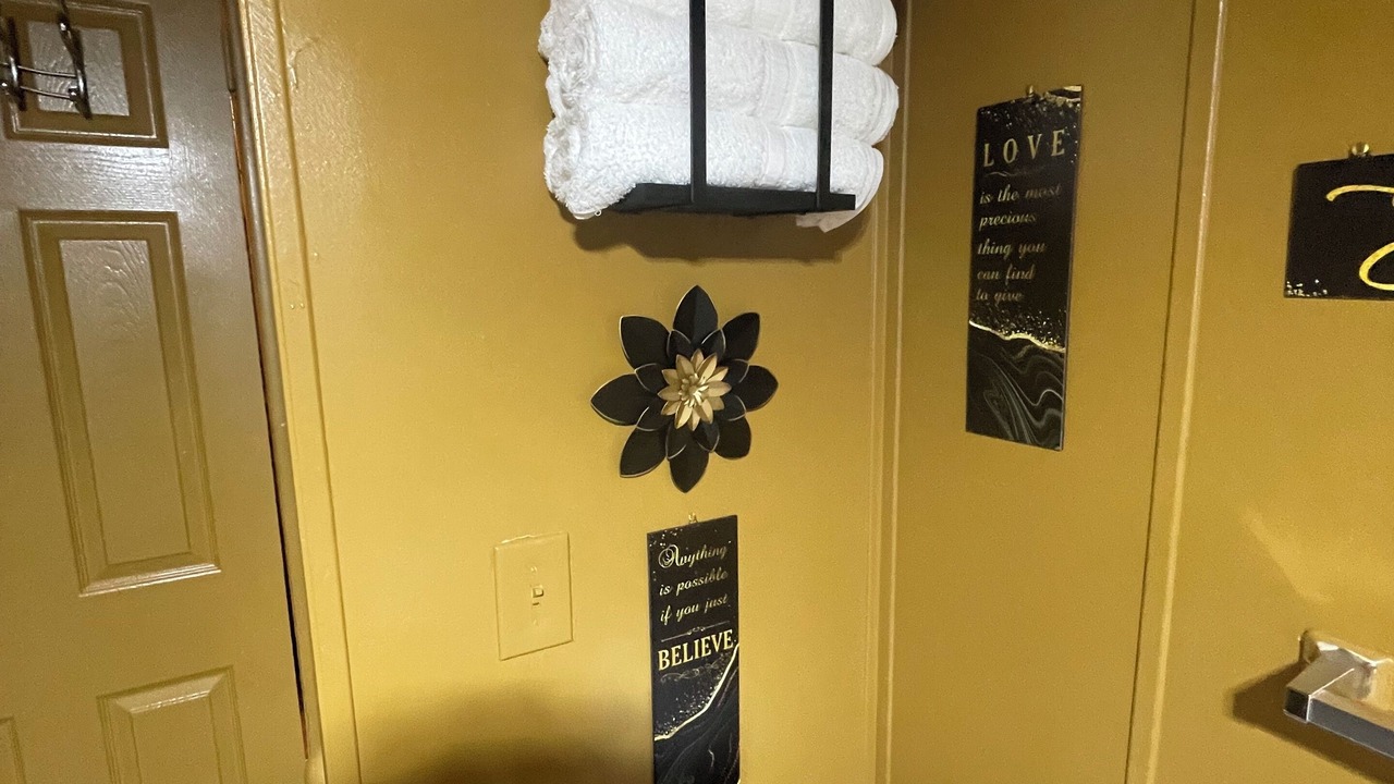 Photo of Bathroom in Drayton Plains